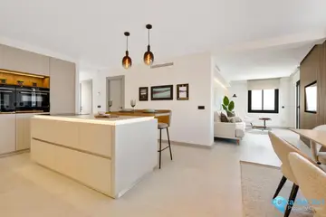 2 bedroom Apartment for Sale in San Pedro de Alcántara-51011