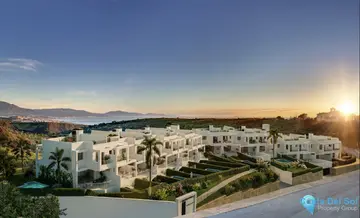 3 bedroom House for Sale in La Duquesa-51357