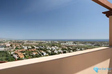 2 bedroom Apartment for Sale in Benahavís-51725