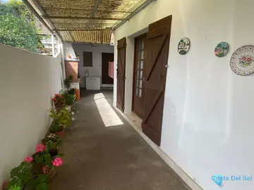 5 bedroom House for Sale in New Golden Mile-51948