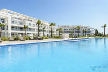 4 bedroom Apartment for Sale in Mijas Costa