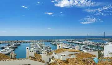 2 bedroom Apartment for Sale in Marbella