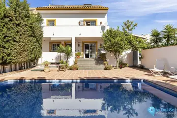 4 bedroom House for Sale in San Pedro de Alcántara