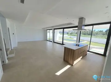 4 bedroom House for Sale in La Duquesa-53203