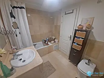 2 bedroom Apartment for Sale in Benalmadena Pueblo-101906