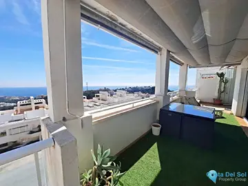 2 bedroom Apartment for Sale in Benalmadena Pueblo-101896