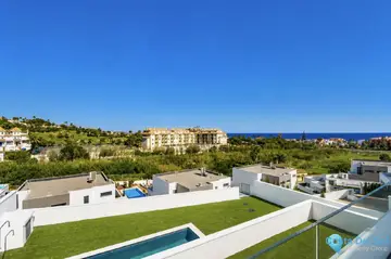 4 bedroom House for Sale in La Duquesa-53399