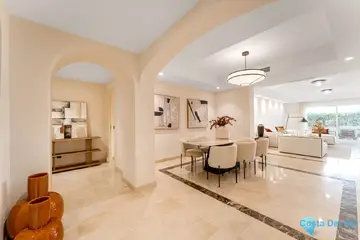 3 bedroom Apartment for Sale in Marbella-53476