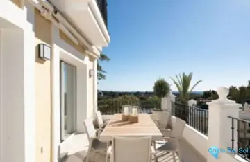 4 bedroom Apartment for Sale in Marbella-53645