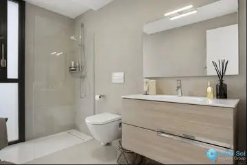 4 bedroom House for Sale in La Duquesa-53671