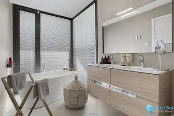 4 bedroom House for Sale in La Duquesa-53673