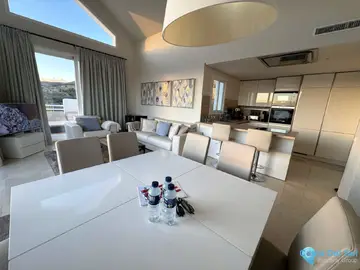 2 bedroom Apartment for Sale in Estepona-11106