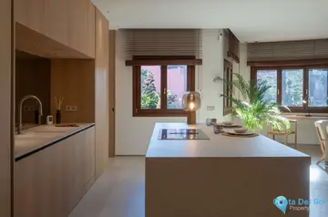 3 bedroom Apartment for Sale in New Golden Mile-53897