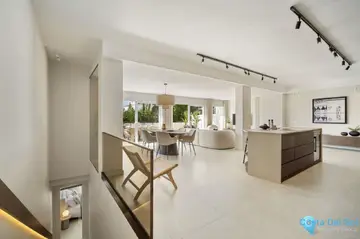 4 bedroom House for Sale in Aloha-53956