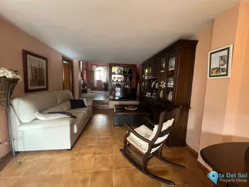 6 bedroom House for Sale in Estepona-11160