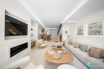 3 bedroom House for Sale in Aloha-54086