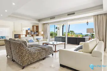4 bedroom House for Sale in La Duquesa-54122