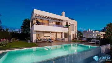 4 bedroom House for Sale in Estepona