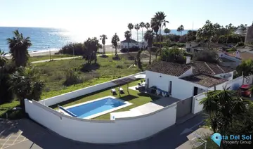 3 bedroom House for Sale in New Golden Mile-54315