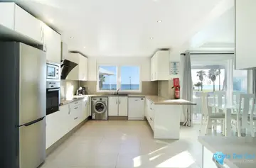 3 bedroom House for Sale in New Golden Mile-54319
