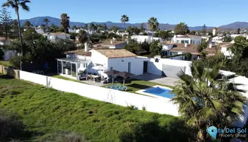 3 bedroom House for Sale in New Golden Mile-54329
