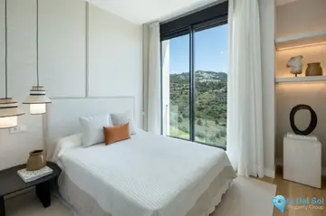 4 bedroom House for Sale in Marbella-54330