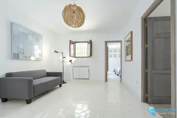 3 bedroom House for Sale in The Golden Mile-54367