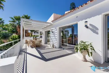 4 bedroom House for Sale in Marbella-54460