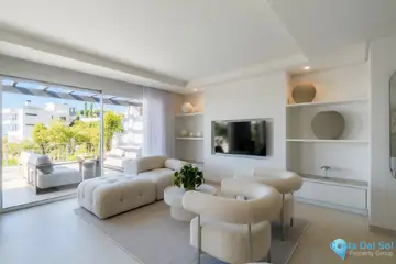 3 bedroom Apartment for Sale in La Quinta-54471