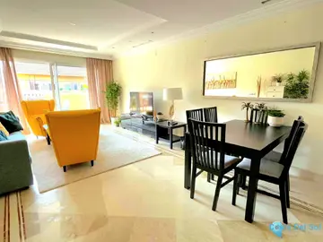 3 bedroom Apartment for Sale in Nueva Andalucía-11204
