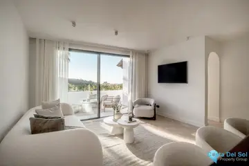 4 bedroom Apartment for Sale in La Quinta-54594