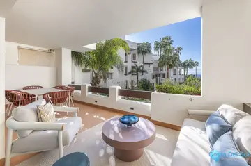 3 bedroom Apartment for Sale in New Golden Mile-54623