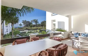 3 bedroom Apartment for Sale in New Golden Mile-54627