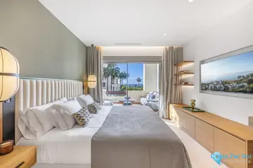 3 bedroom Apartment for Sale in New Golden Mile-54633