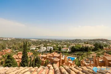 3 bedroom Apartment for Sale in Nueva Andalucía-54642