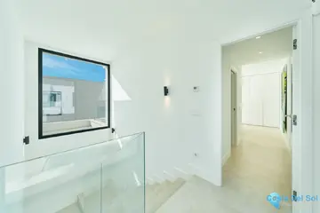 5 bedroom House for Sale in Estepona-54726