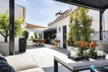 3 bedroom Apartment for Sale in Nueva Andalucía-54750