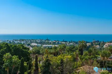 4 bedroom House for Sale in Marbella-54770
