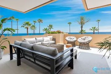 3 bedroom Apartment for Sale in New Golden Mile-54792