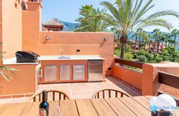 4 bedroom House for Sale in The Golden Mile-54822