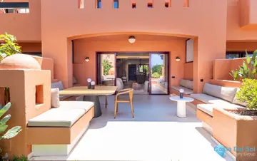 4 bedroom House for Sale in Estepona-54825