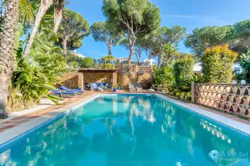 7 bedroom House for Sale in Elviria-54830