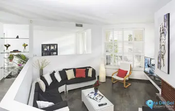 8 bedroom House for Sale in Elviria-54871
