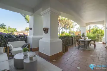 3 bedroom Apartment for Sale in The Golden Mile-54892
