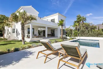 5 bedroom House for Sale in Estepona-54923