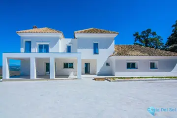 4 bedroom House for Sale in Marbella-54966