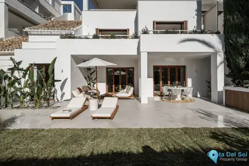 4 bedroom House for Sale in Nueva Andalucía