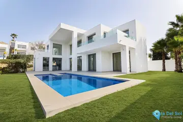 5 bedroom House for Sale in Benahavís