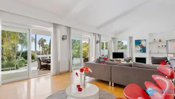 7 bedroom House for Sale in Marbella-55044