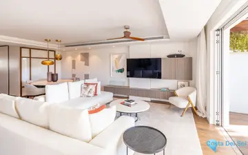 3 bedroom Apartment for Sale in The Golden Mile-55136